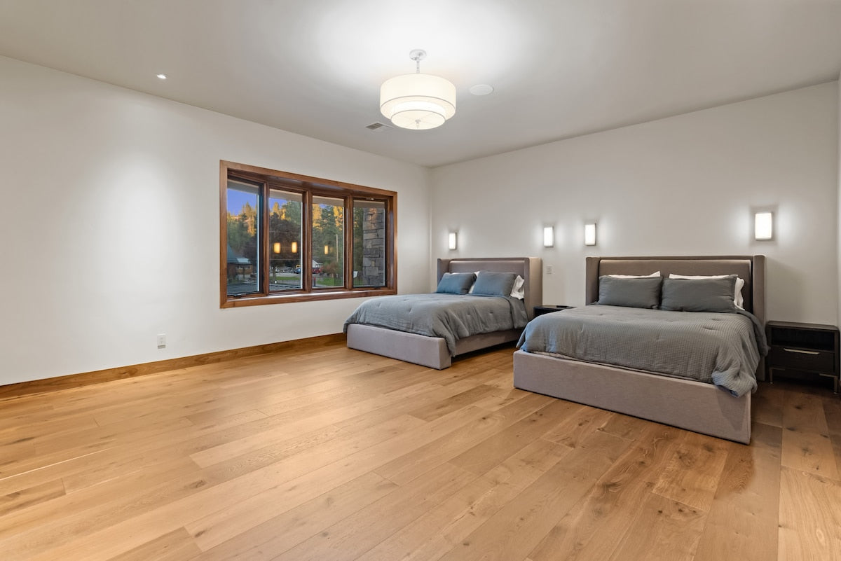 A twin room at The Driftwood