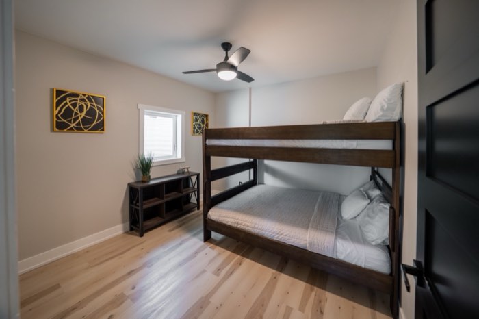 The bunk room in the Swan